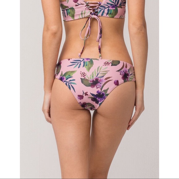 Byrds of Paradise ‘Demasia’ Bikini - Picture 7 of 16